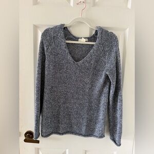 H&M Heathered Gray V-Neck Sweater